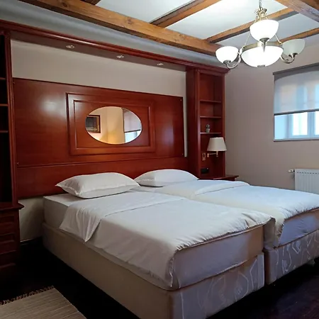 Salas 1860 - * Palics