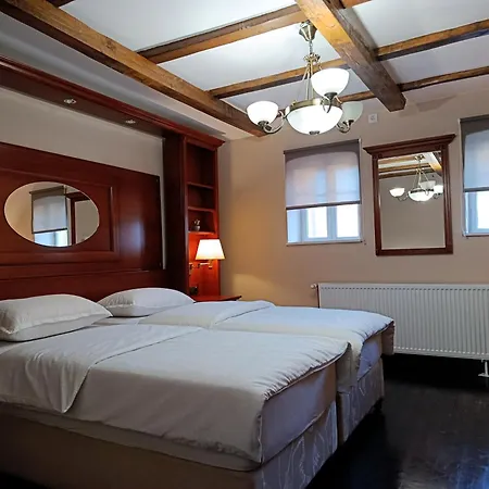 Salas 1860 - Apartment Palić