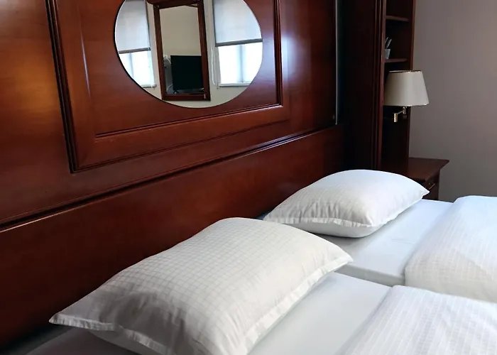 Salas 1860 - Apartment *